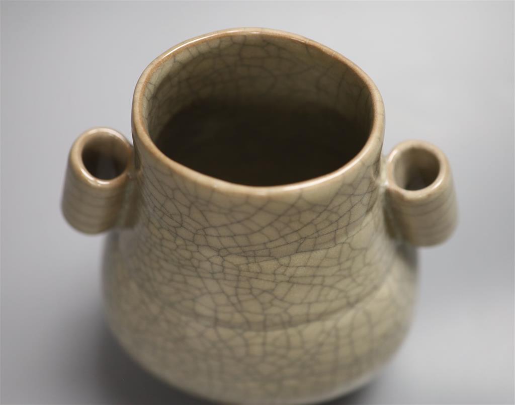 A Chinese Guan type arrow vase, height 20cm